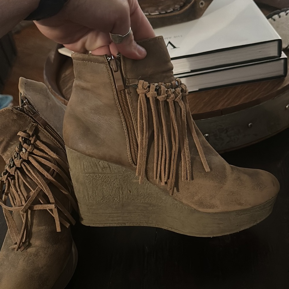 Western fringe booties - Picture 2 of 4